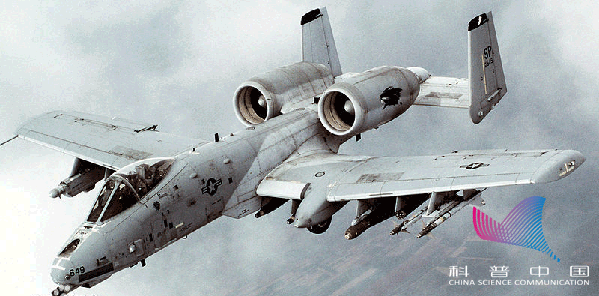 A-10攻击机：飞在空中的“不老疣猪”