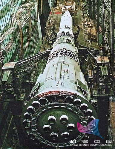 世界最强运载火箭——重型猎鹰