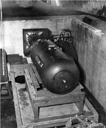 世界上首枚实战型原子弹，在爆炸前的40秒发生了什么？