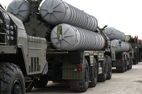 俄高官：去年向中国运S400导弹受损 新货很快上路