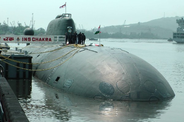 印度又大手笔购俄武器：30亿美元租一艘核潜艇
