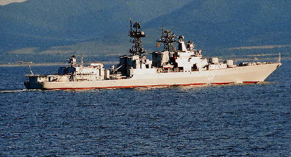俄舰机在日本海演练猎杀潜艇 又扔炸弹又射导弹