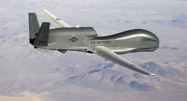 美军全球鹰无人机在克里米亚海岸附近进行侦查