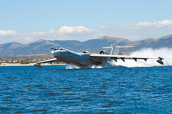 世界最大两栖飞机重出江湖 专家：提升俄水面航空力量