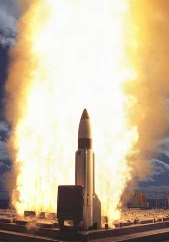 平平无奇的常规弹药系列稿件（四）战术导弹：为火箭弹装上眼睛和大脑