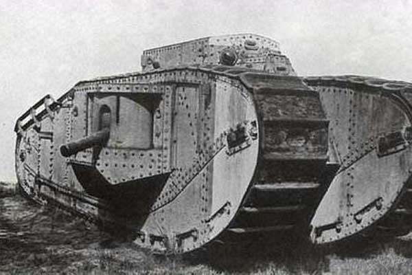 坦克的炮塔是如何实现水平360°旋转以及俯仰调整的？