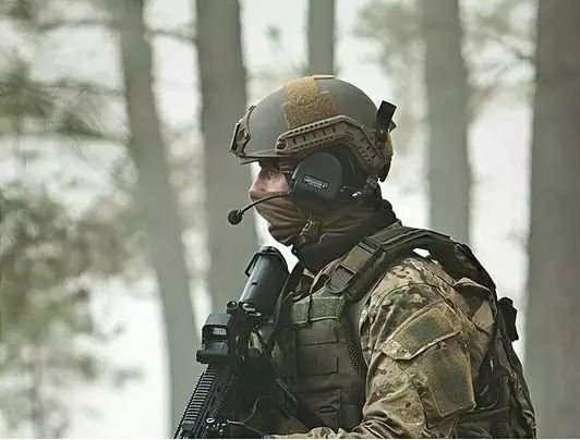 揭秘美海军陆战队特种作战单兵装备②特战队员的“最强大脑”头盔