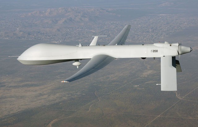 装备有源相控阵雷达的空战无人机能够力压常规战机？