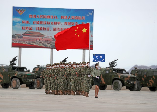 中国陆军承办“国际军事比赛-2022”在库尔勒开幕