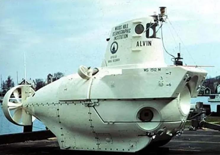 打捞美军坠海“死神”必备利器——深海潜水器