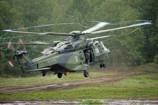 性能堪比“黑鹰”，欧洲NH-90多用途军用直升机