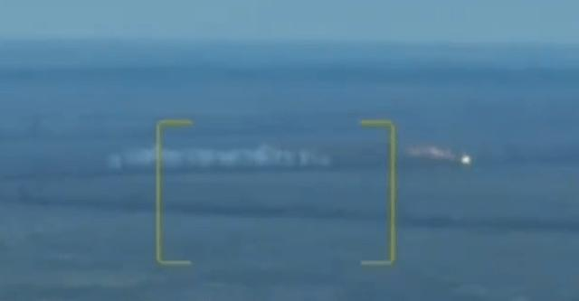 【科普中国军事科技】俄军对乌首次使用的“钻机”滑翔集束炸弹有何特点？